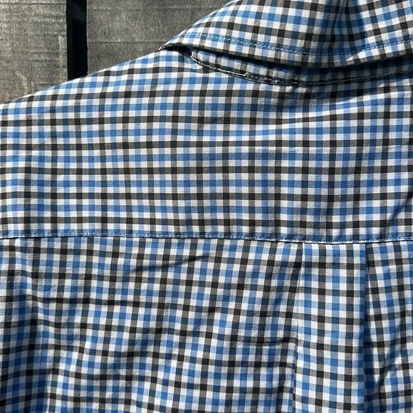 MEN’S Dockers Button Down size Large - Picture 9 of 9
